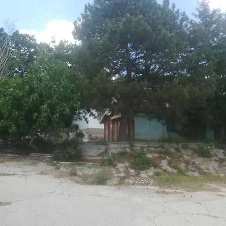 Фиш-Фиш Parque de Campismo *